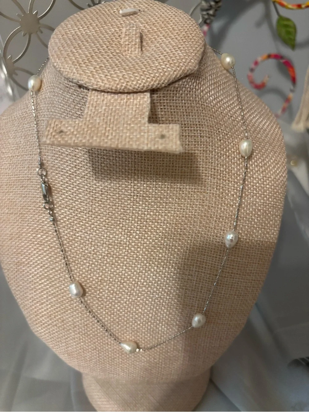 N/A elegant silver